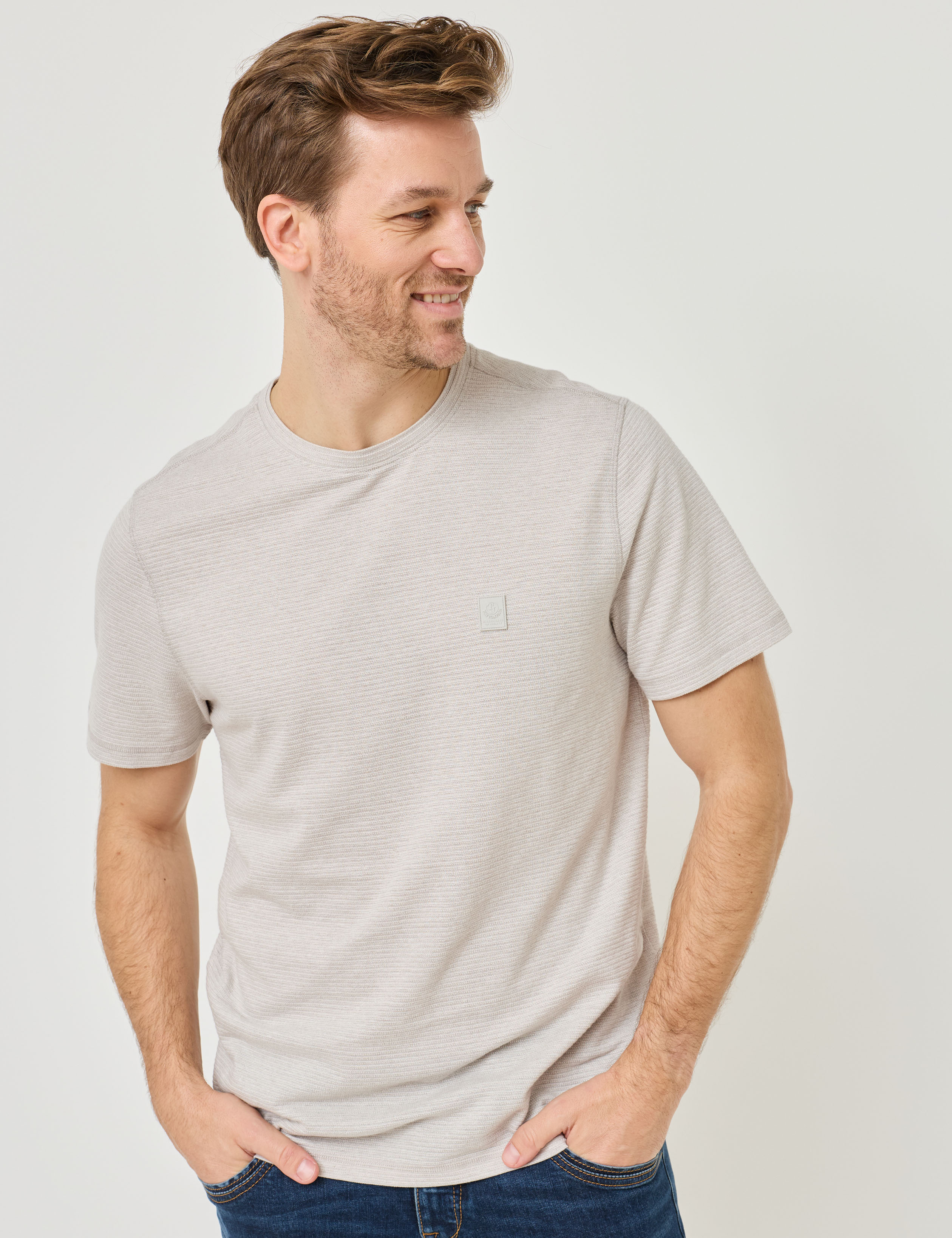 Allrounder: T-Shirt mit Struktur