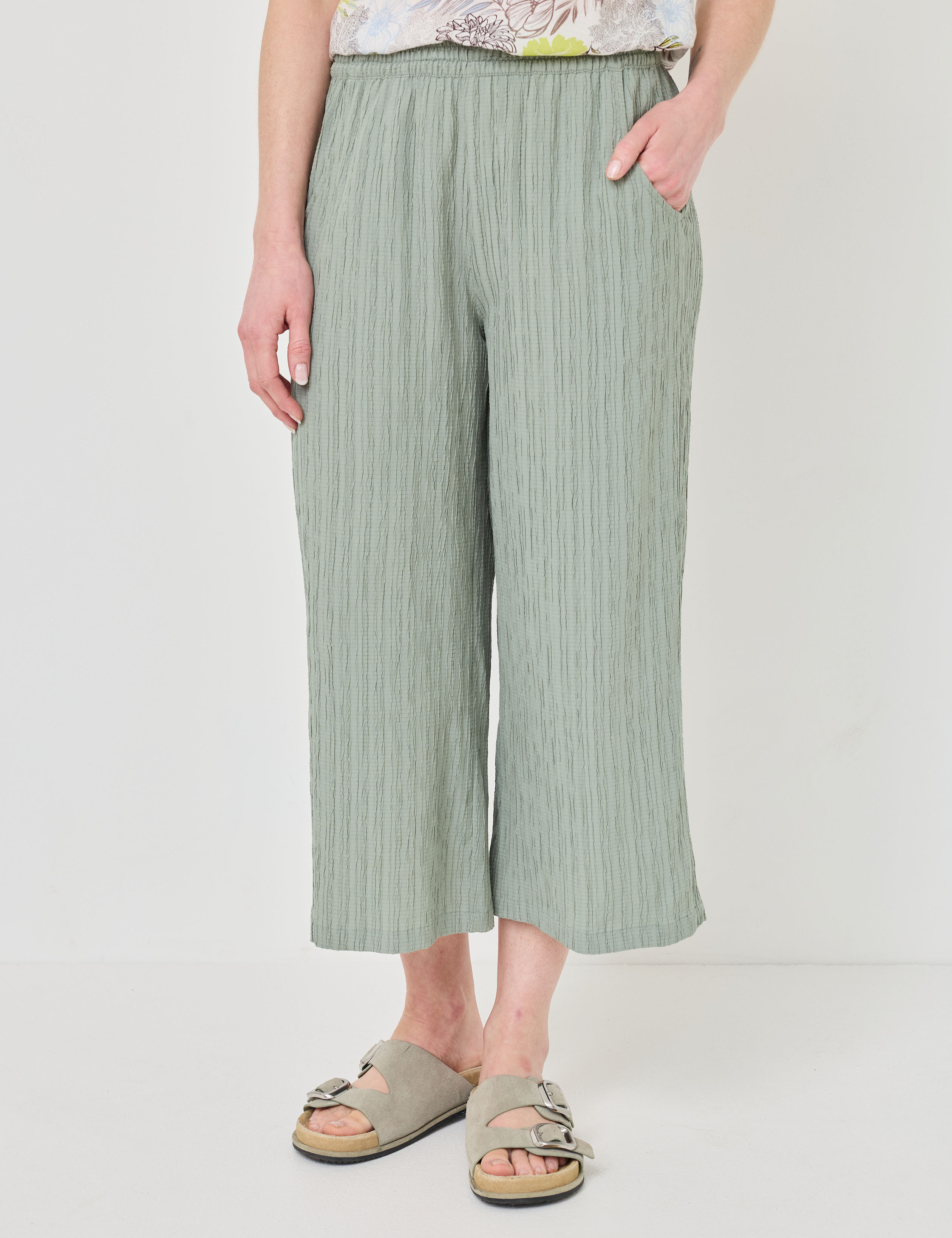 Luftige Culotte, Streifen-Struktur