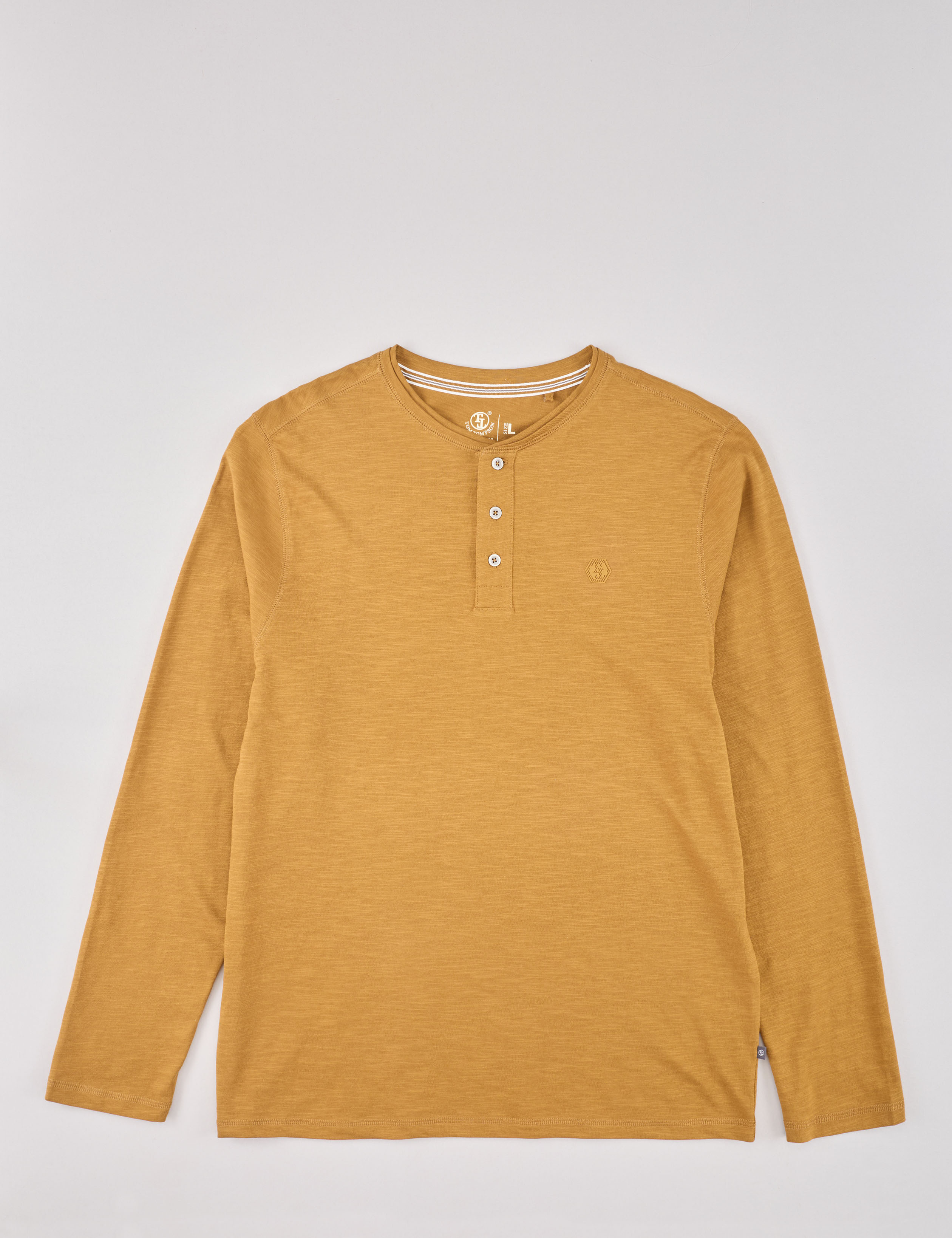 Henley Shirt aus Flammgarn