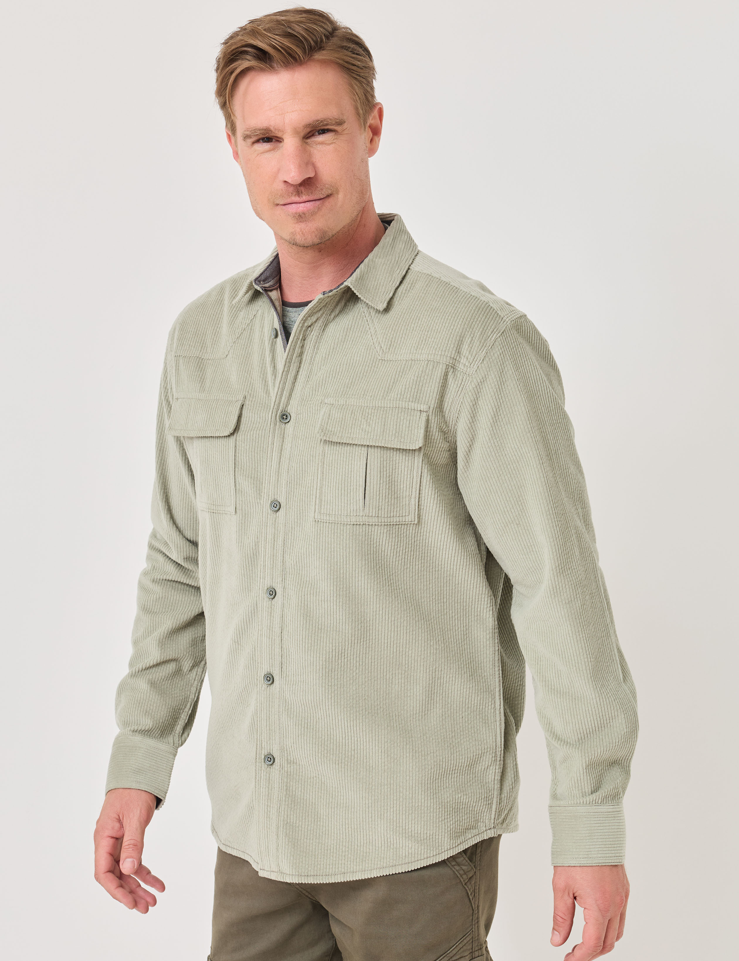 Over-Shirt aus weichem Cord