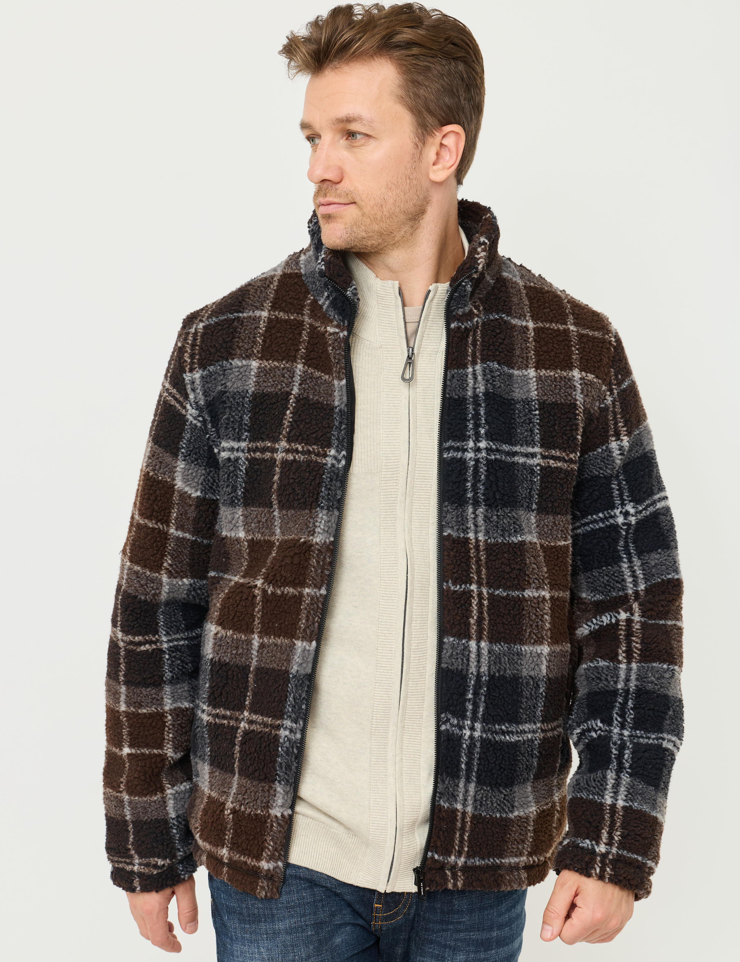 Trend Must Have: Karo-Teddyjacke