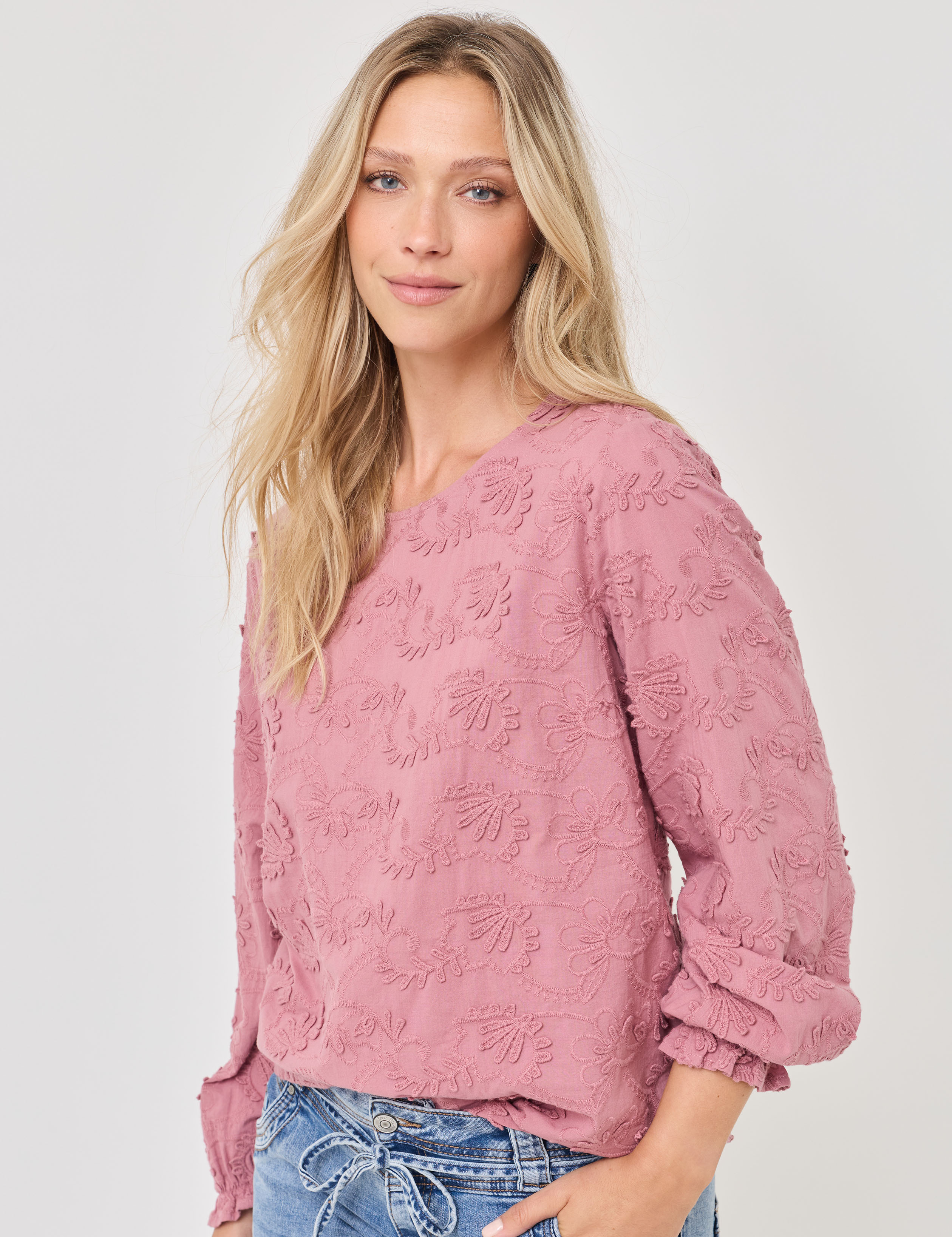 Modische Bluse m. Allover Stickerei