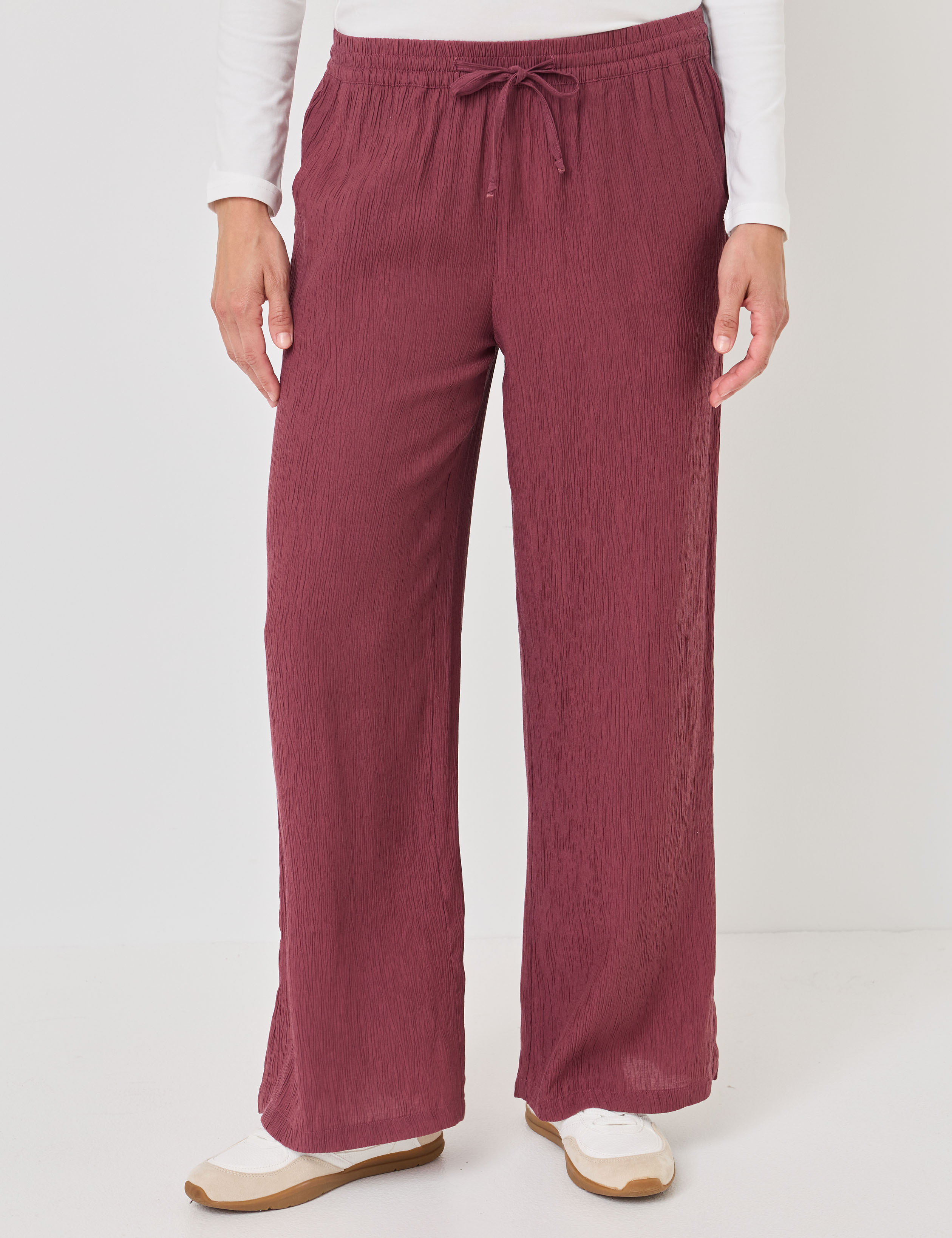 Leichte Hose in Crincle-Optik