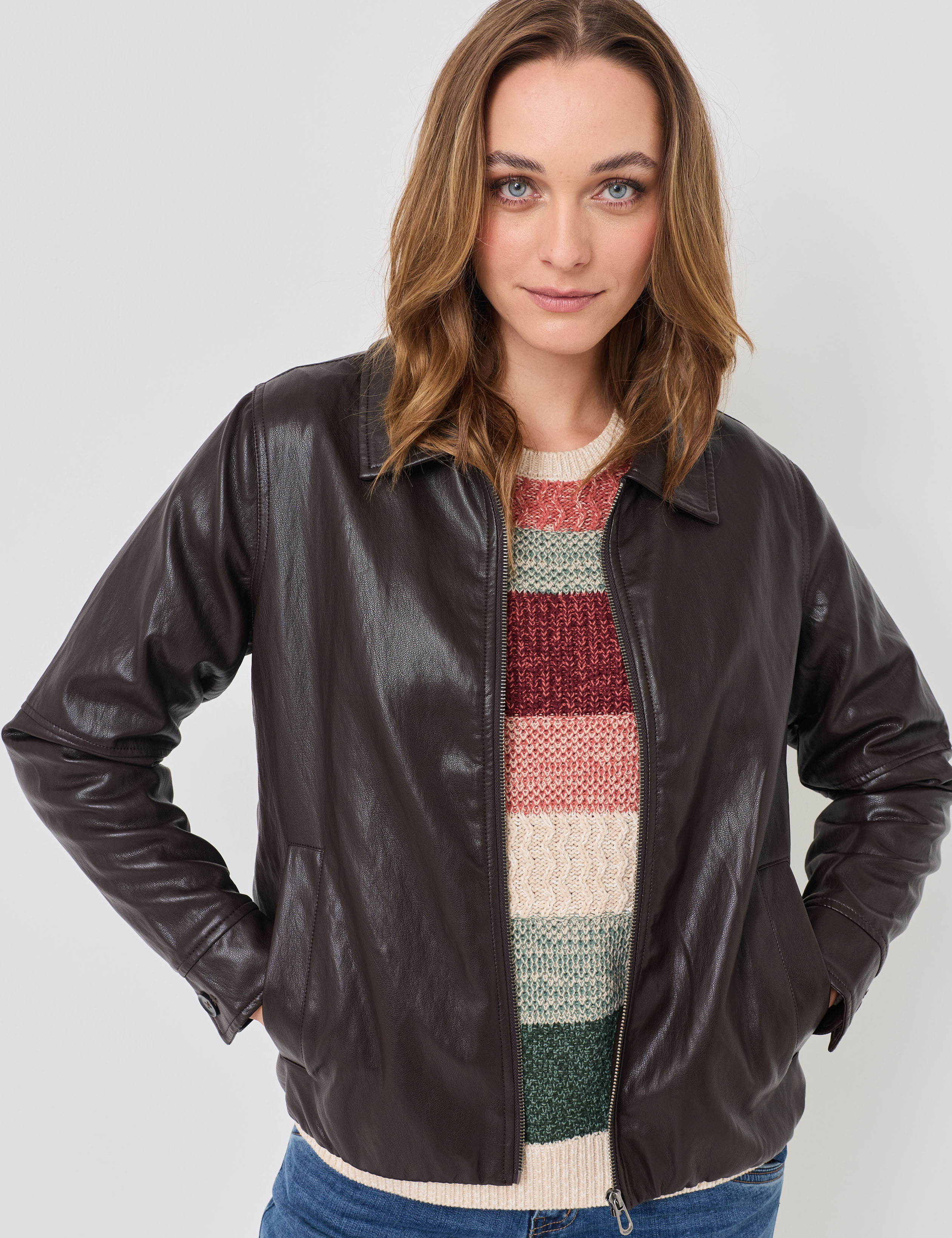 Lederlook-Jacke mit Ballonsaum