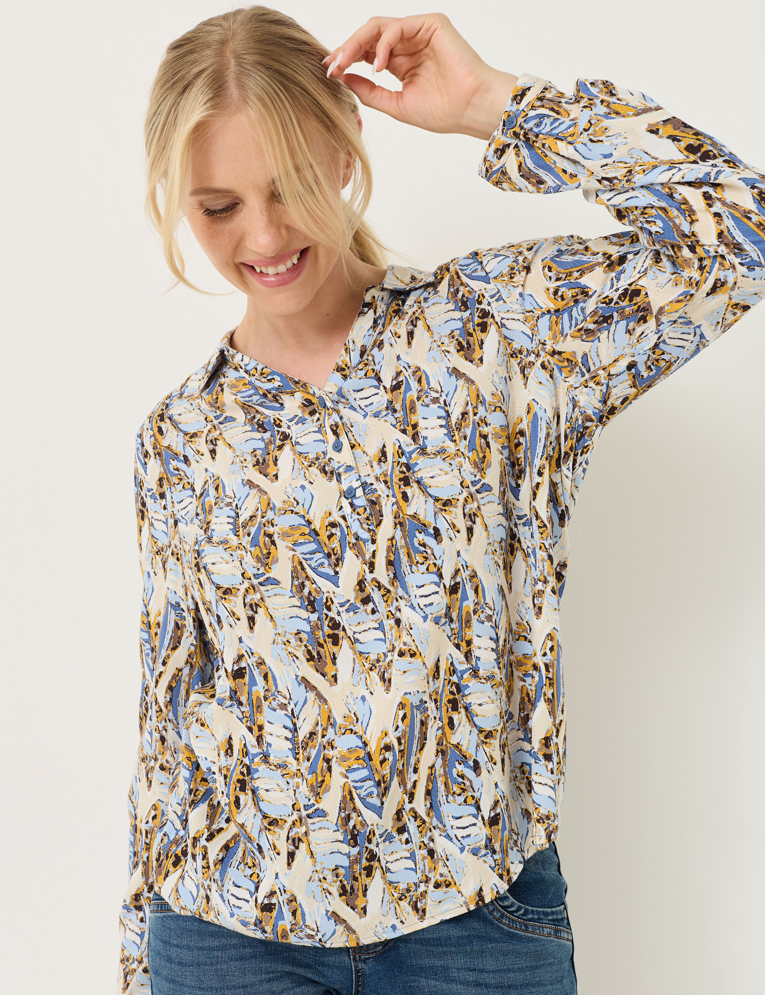 Gemusterte Bluse mit Hemdkragen