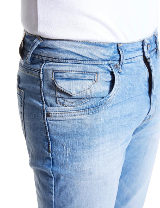 Laid Goods Back View Laid Goods Back View