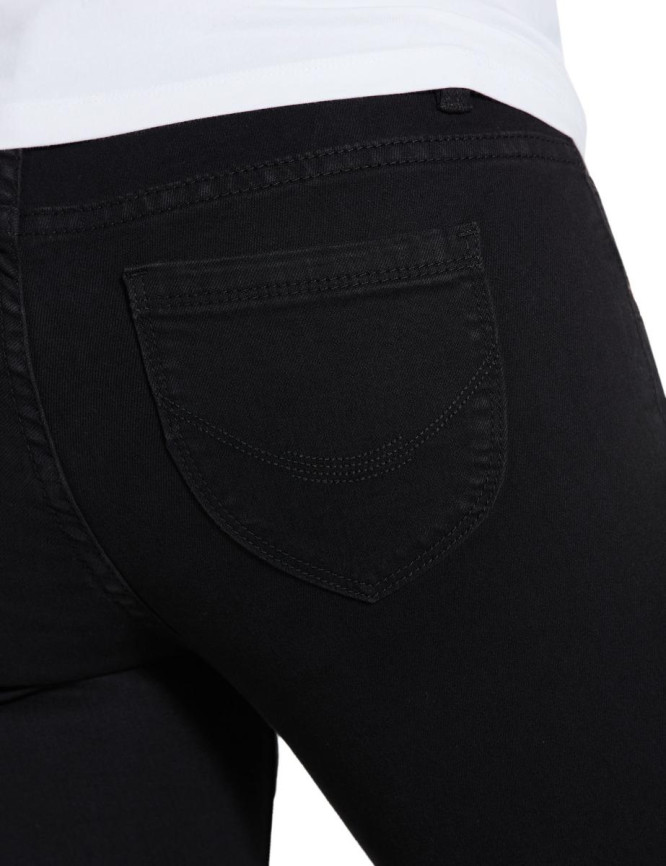 Laid Goods Back View Laid Goods Back View