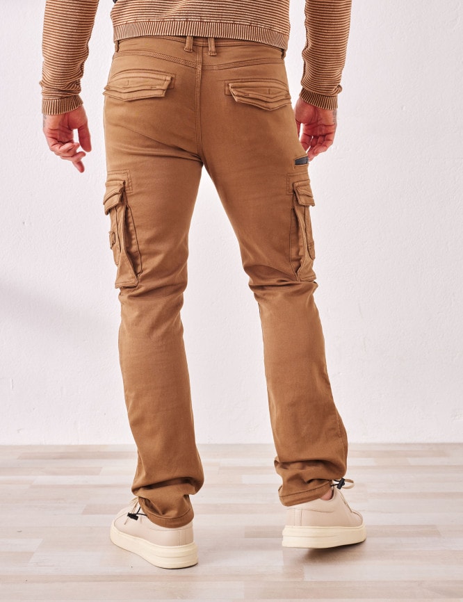 Model Back View