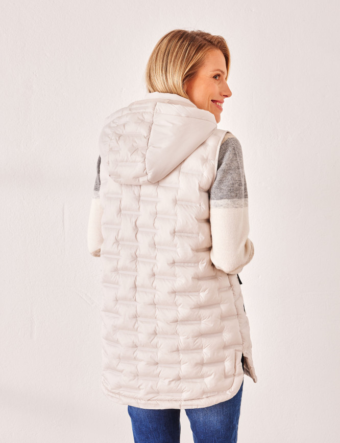 Model Back View