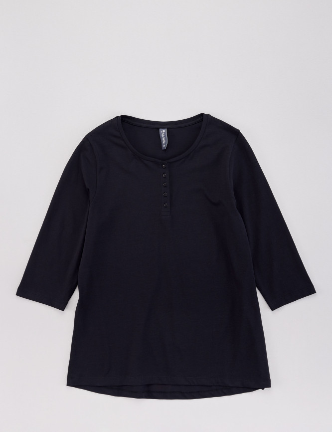 Laid Goods Front View