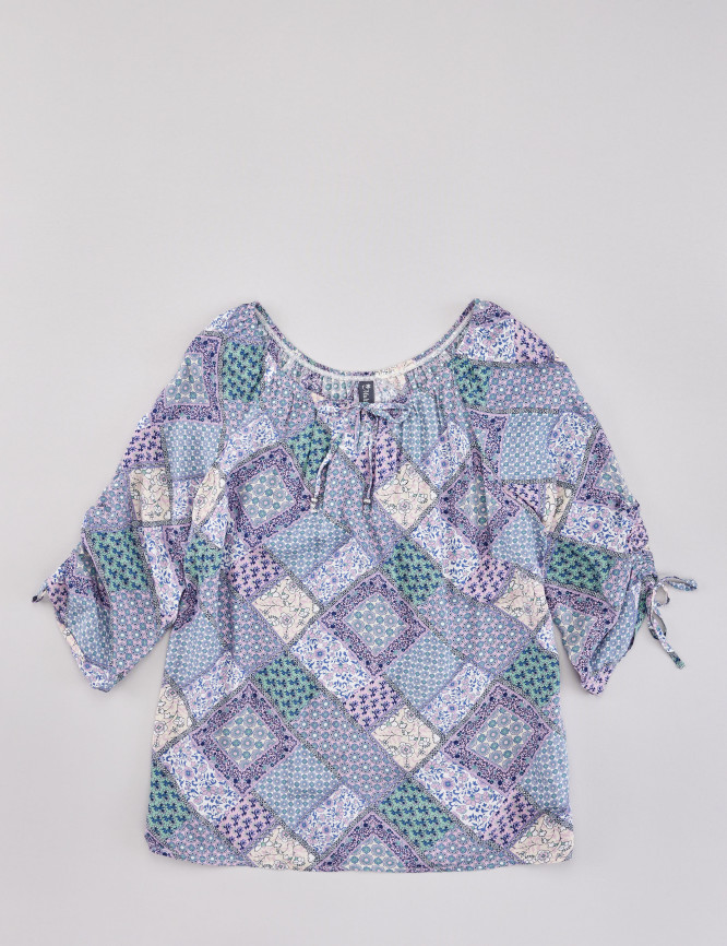 Laid Goods Front View