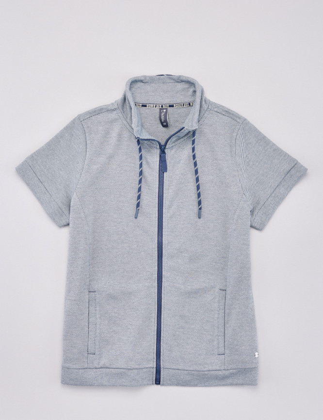 Laid Goods Front View