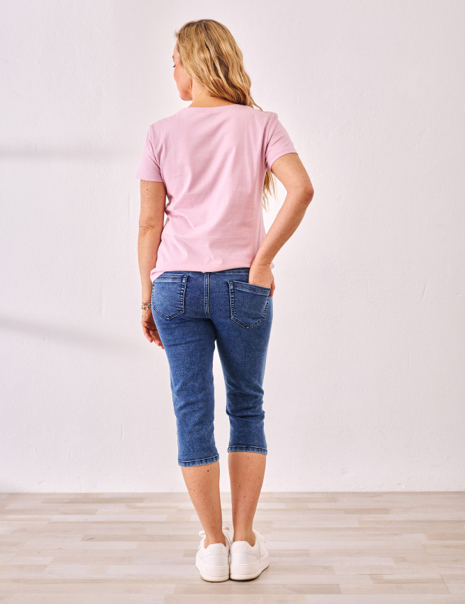 Model Back View
