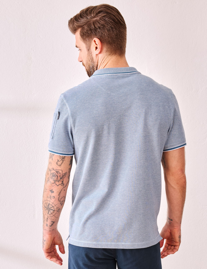 Model Back View