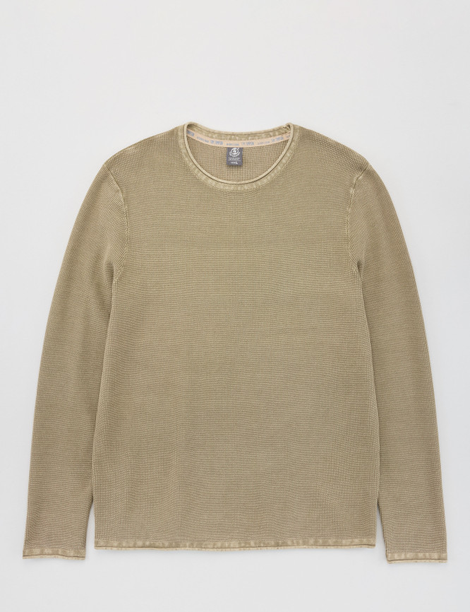 Laid Goods Front View