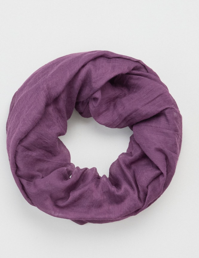 Laid Goods Front View