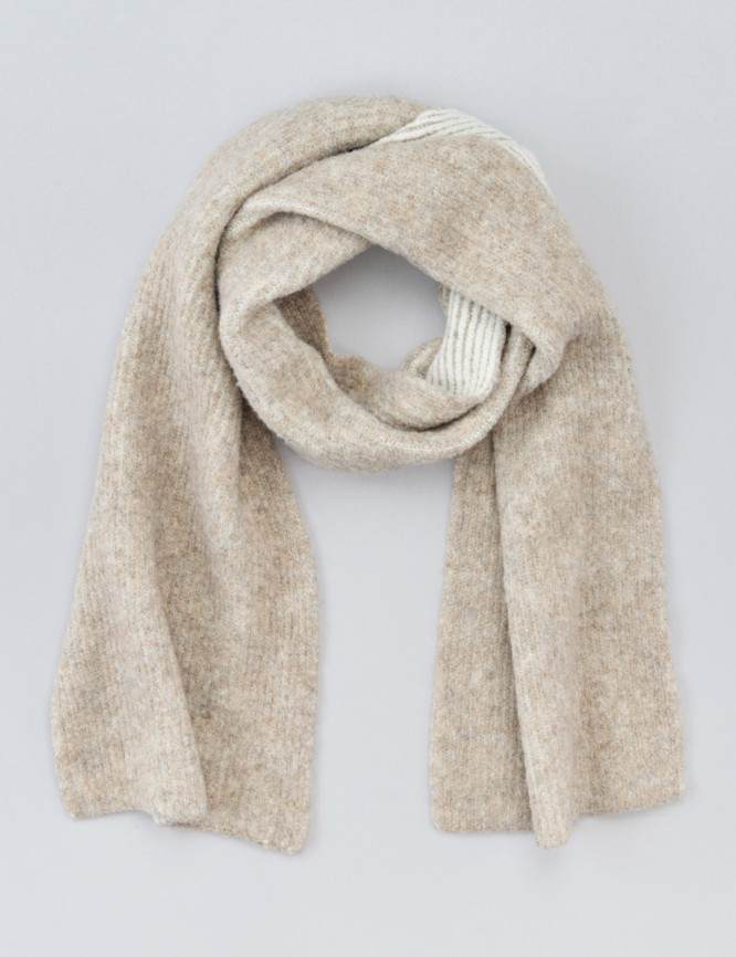 Laid Goods Front View