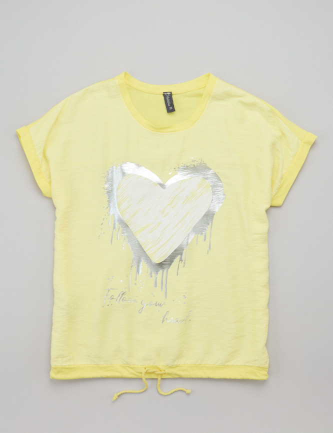 Laid Goods Front View