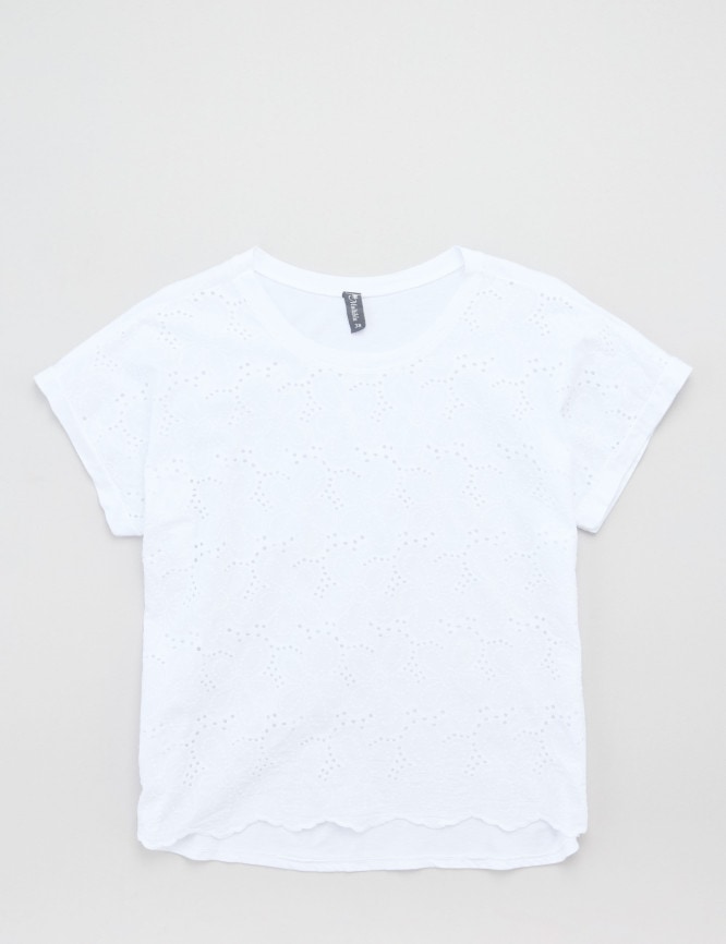 Laid Goods Front View