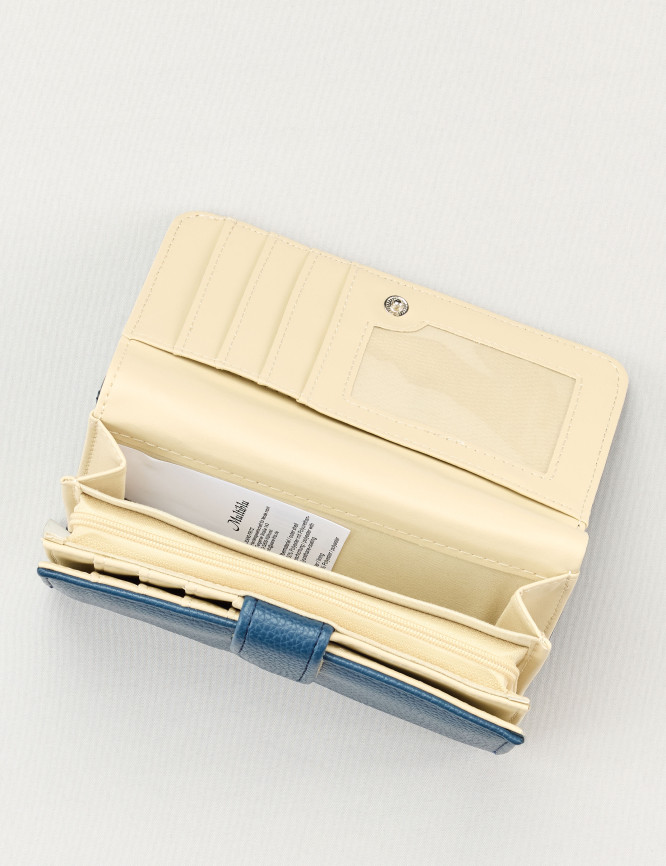 Laid Goods Back View