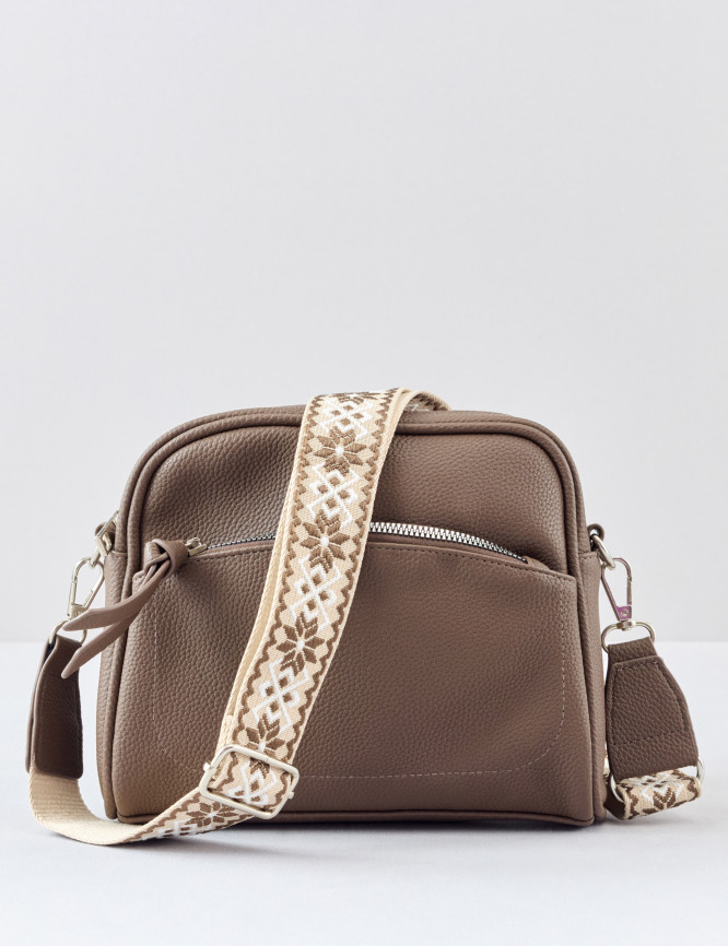 Laid Goods Front View