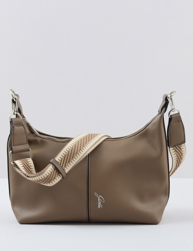 Laid Goods Front View