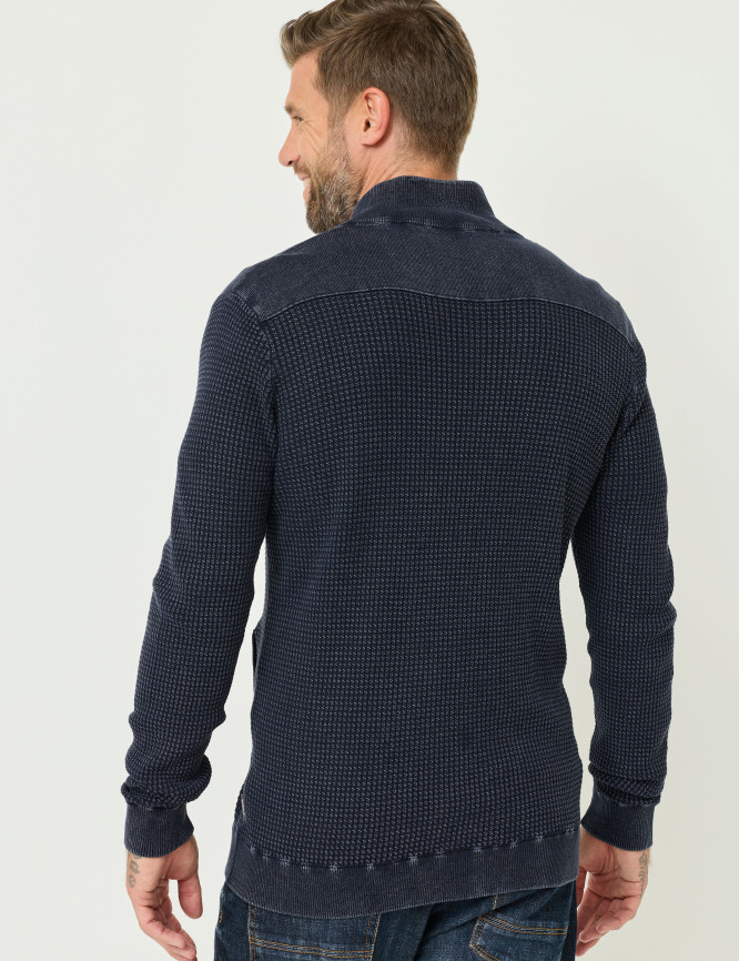 Model Back View