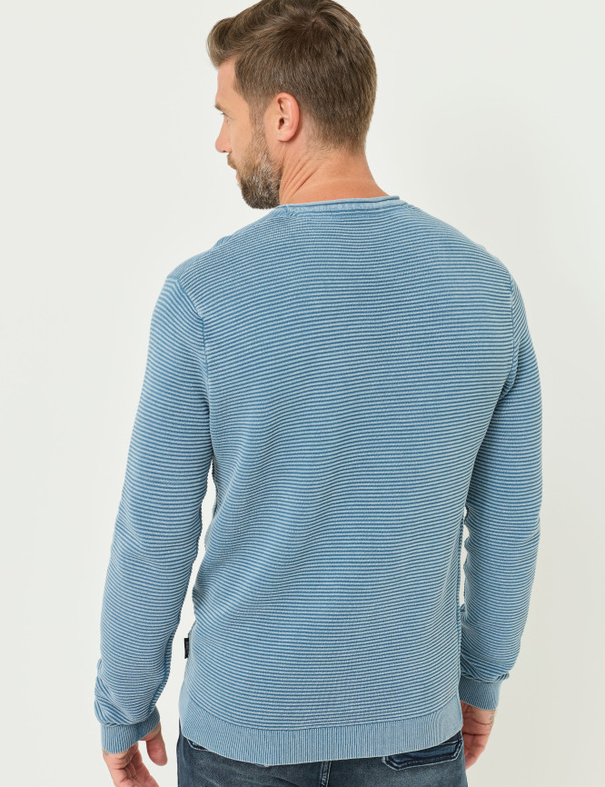 Model Back View