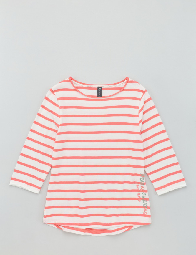 Laid Goods Front View