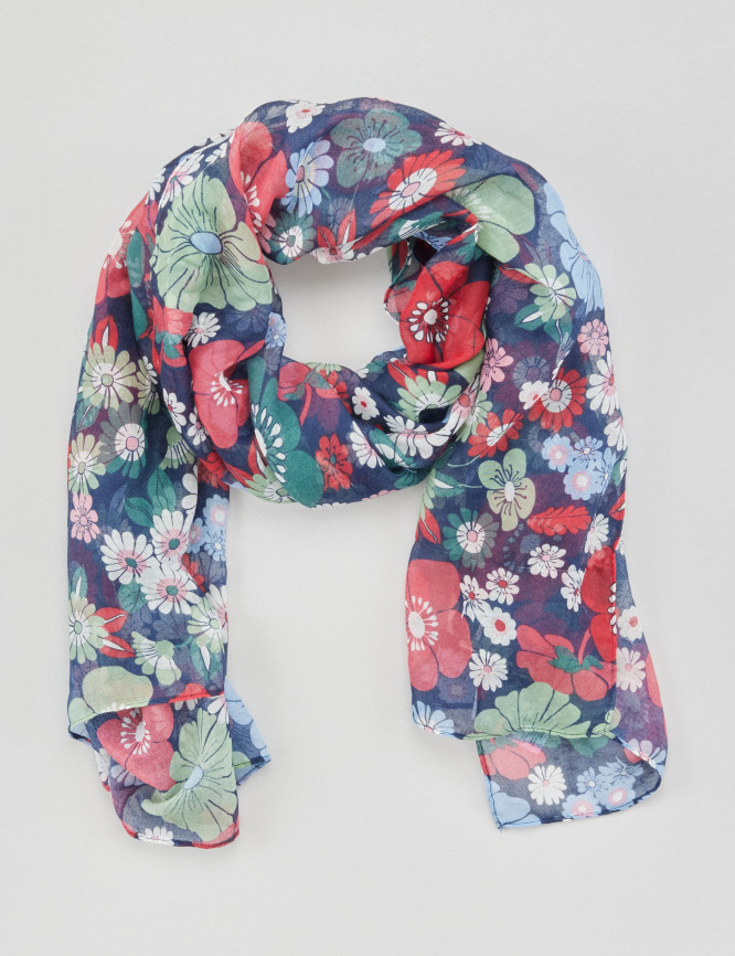 Laid Goods Front View