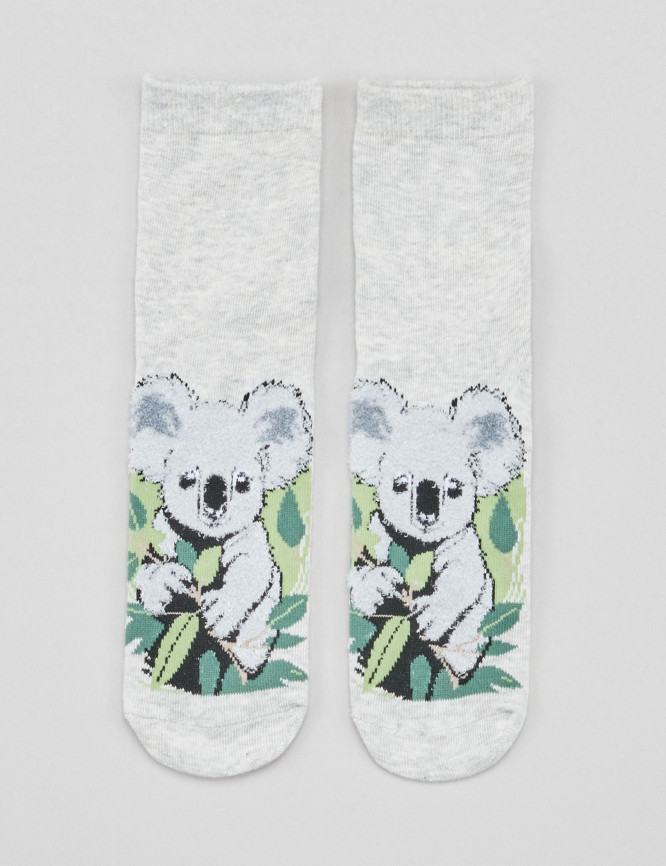 Laid Goods Front View