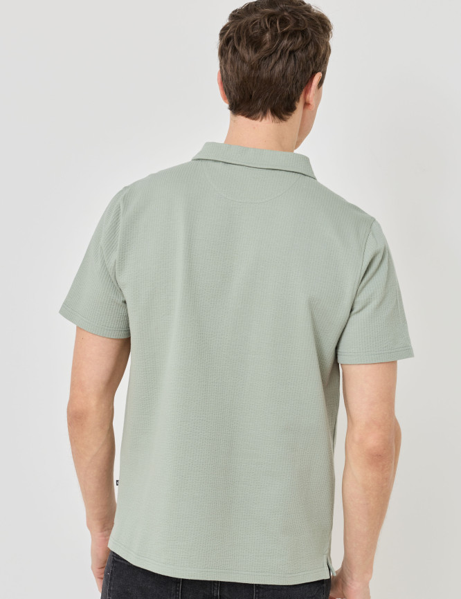 Model Back View