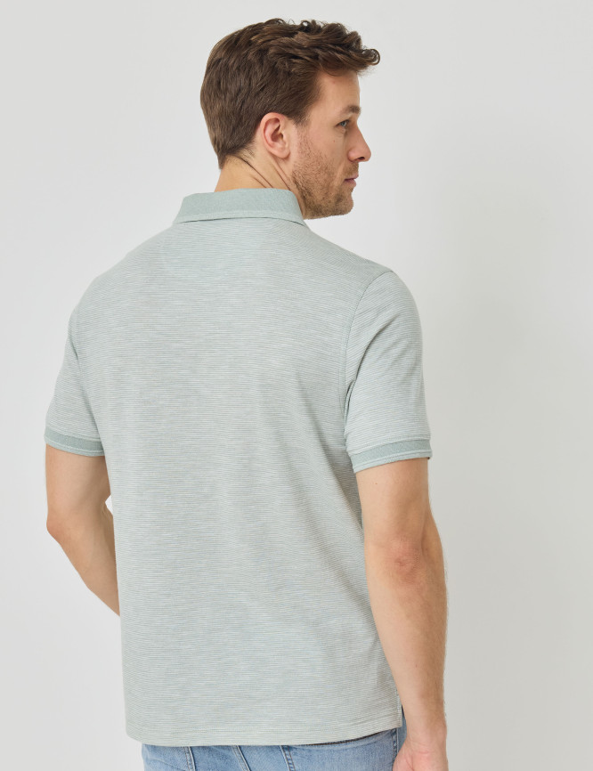 Model Back View