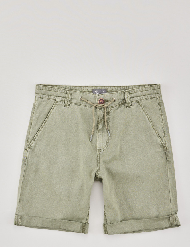 Laid Goods Front View