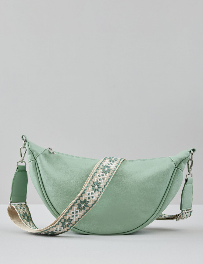 Laid Goods Front View