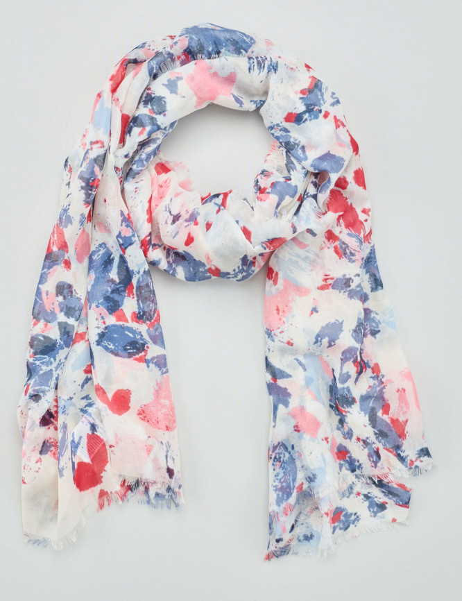 Laid Goods Front View