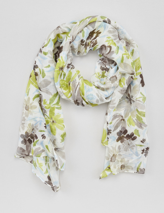 Laid Goods Front View