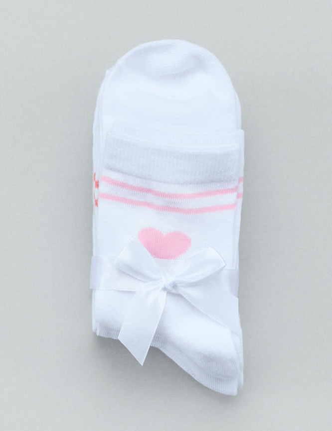 Laid Goods Front View