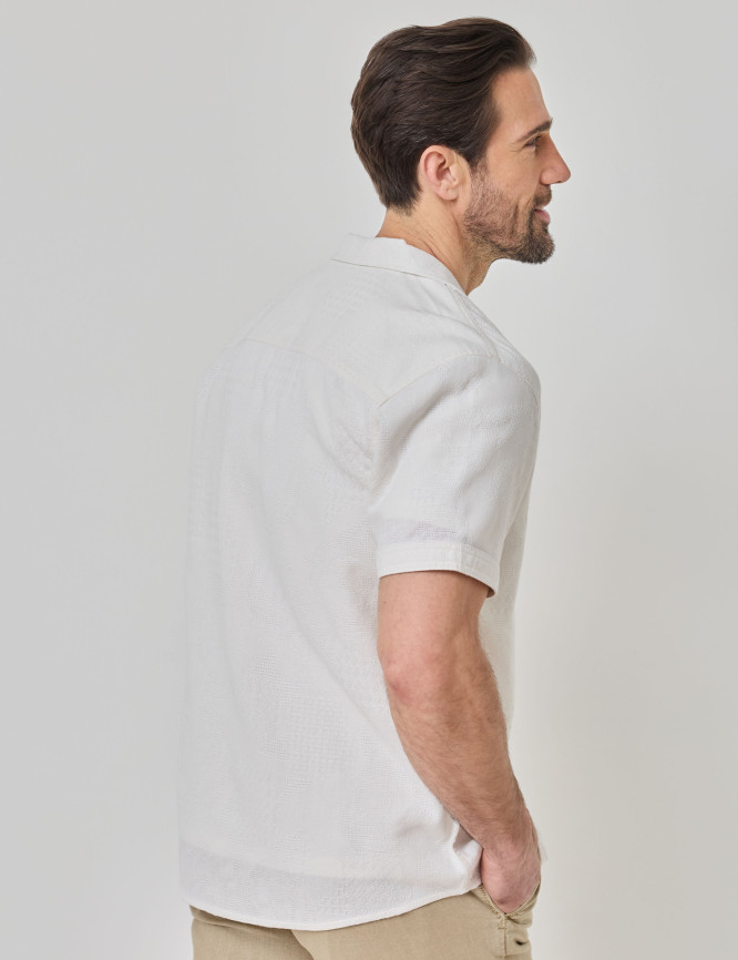 Model Back View