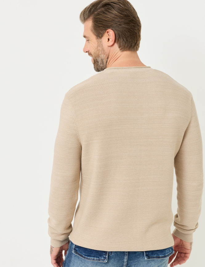 Model Back View