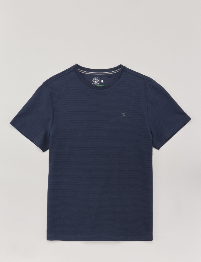 Laid Goods Front View