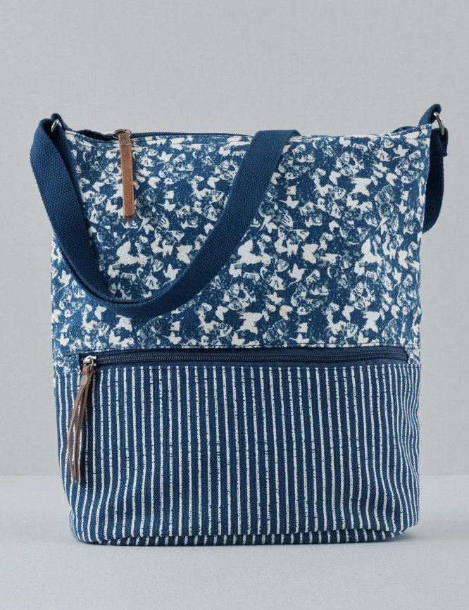 Laid Goods Front View