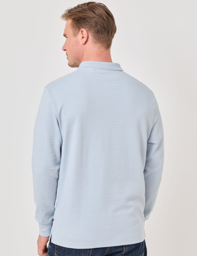 Model Back View