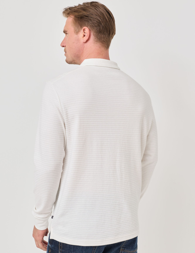 Model Back View