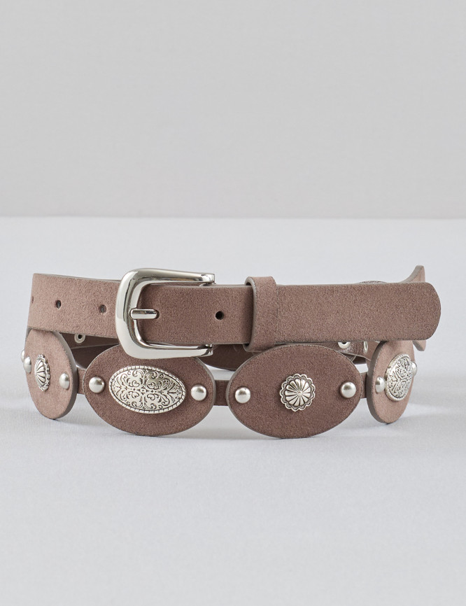 Laid Goods Front View