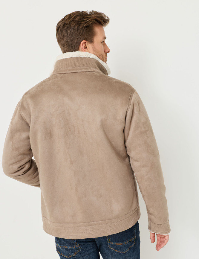 Model Back View
