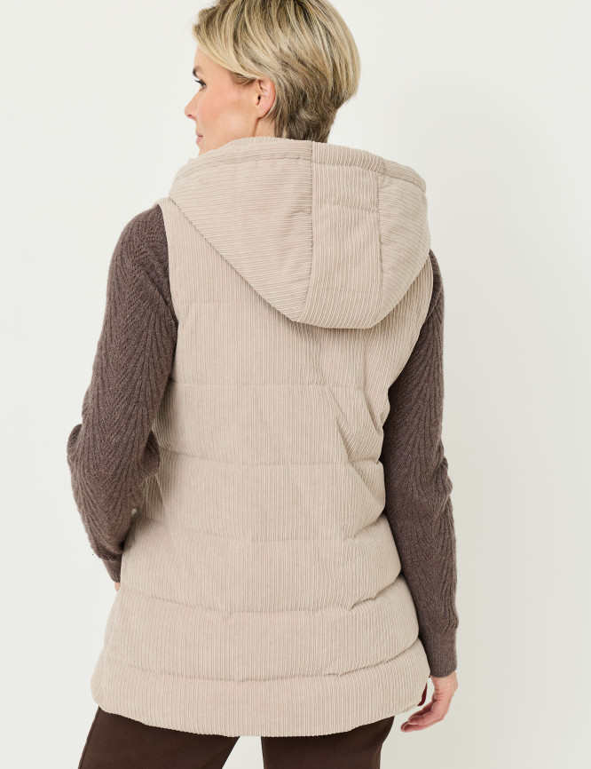 Model Back View