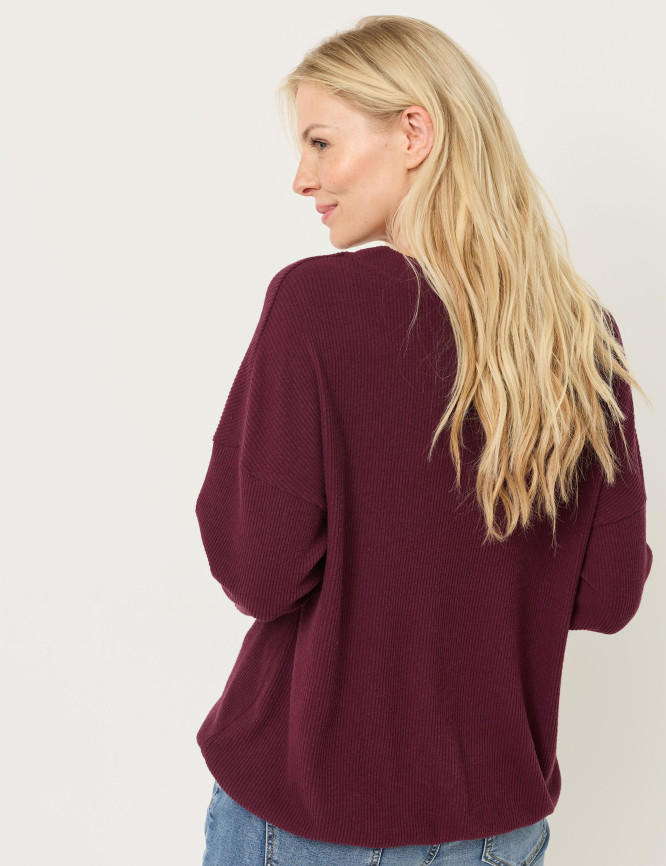 Model Back View