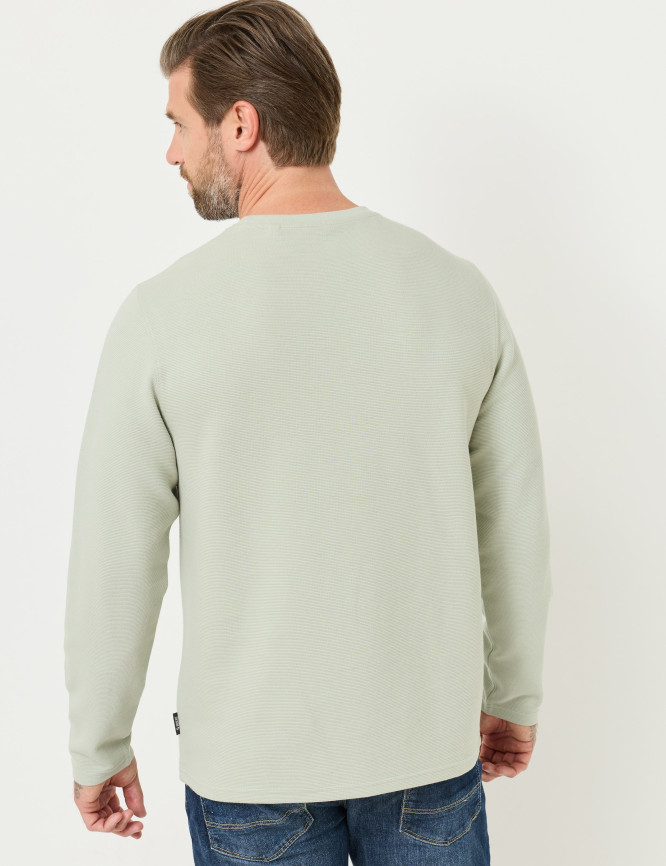 Model Back View